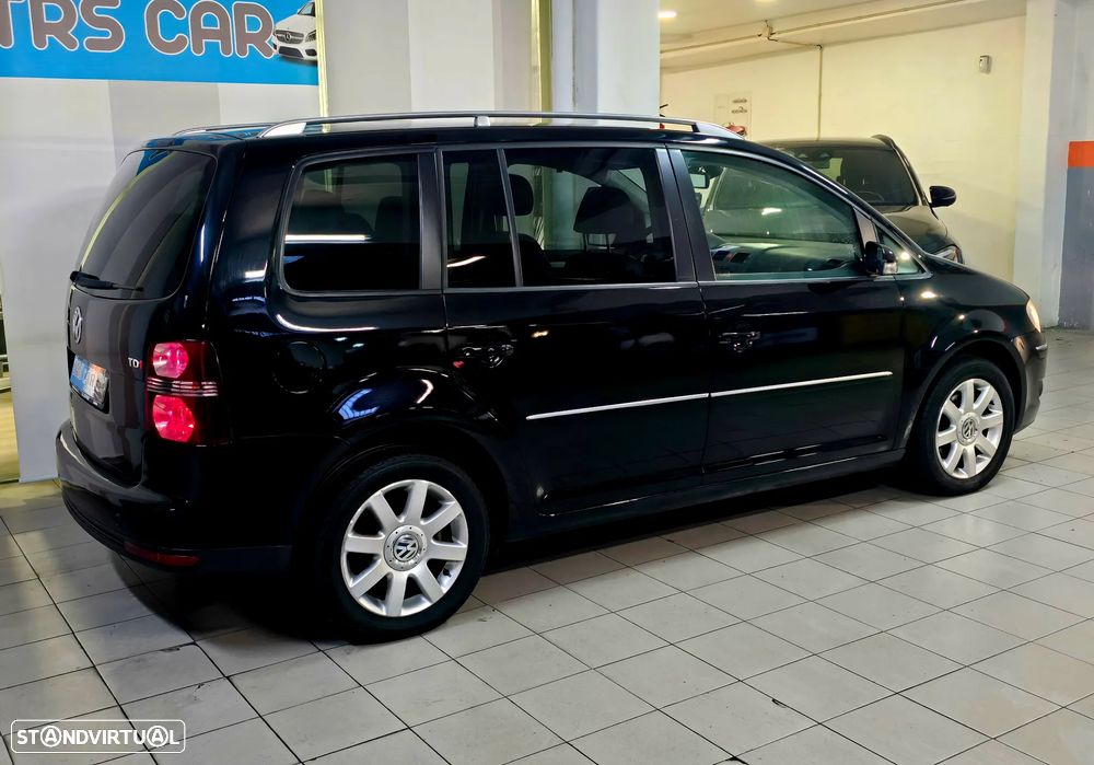 VW Touran 1.9 TDi Highline DSG 7V 7L - 6