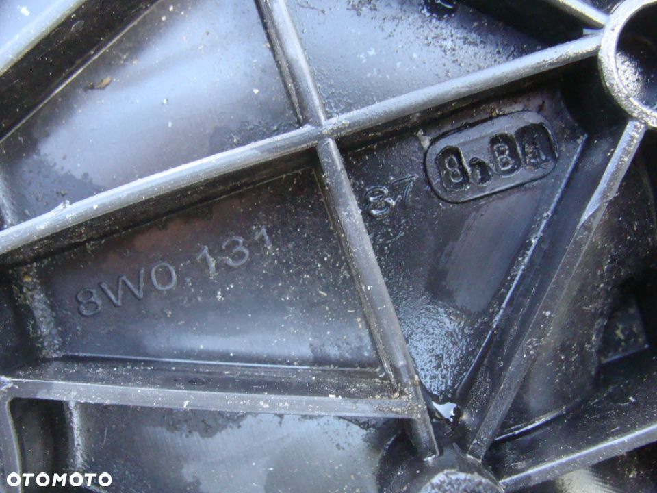 AUDI  A4 B9 ZBIORNIK ADBLUE 8W0131878BH 8W0131969J - 3