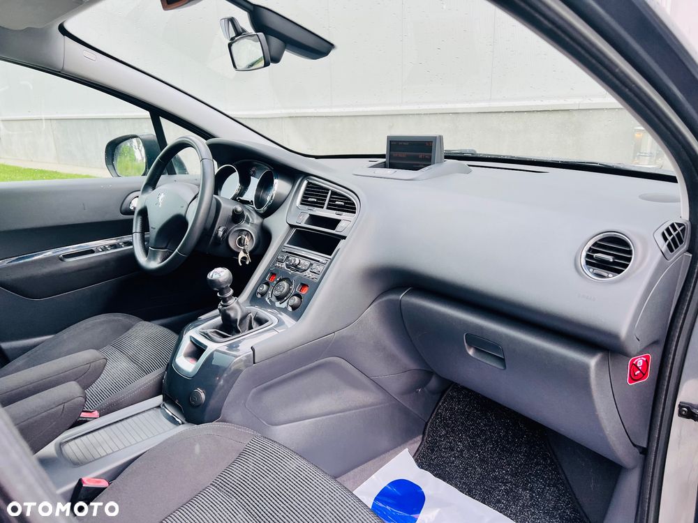 Peugeot 5008 HDI FAP 150 Business-Line - 33