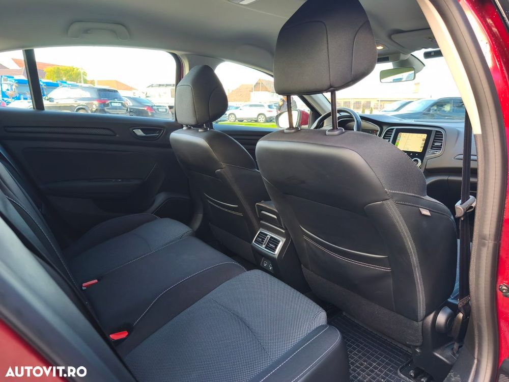 Renault Megane TCe 140 EDC GPF Equilibre - 6