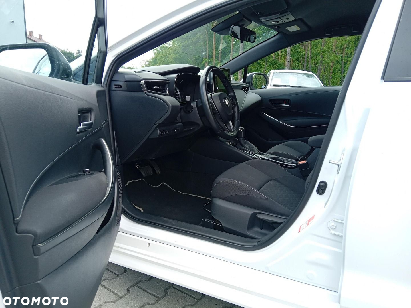Toyota Corolla - 15