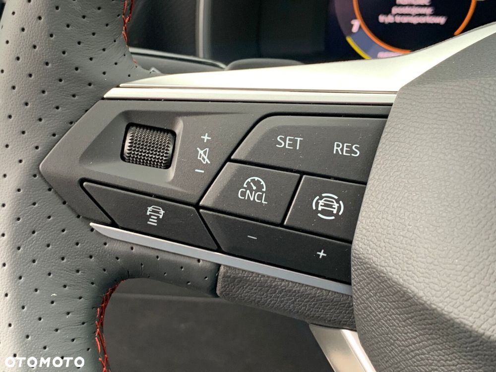 Seat Leon 1.5 eTSI FR DSG - 12