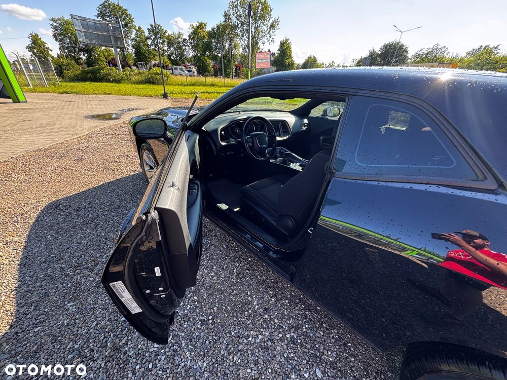 Dodge Challenger 3.6 SXT - 22