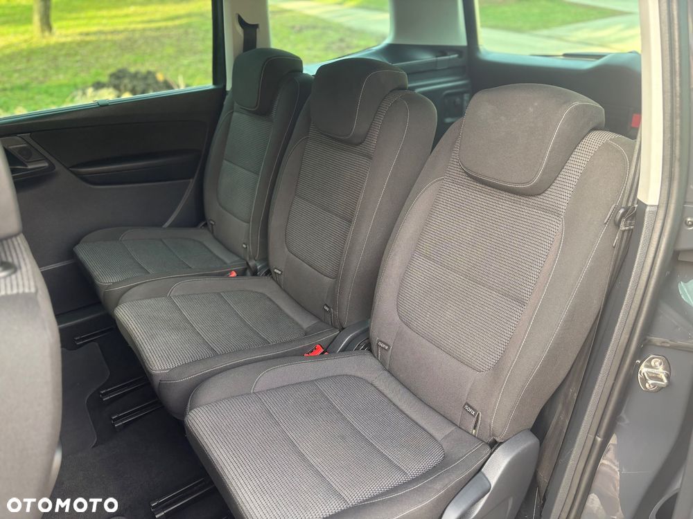 Volkswagen Sharan - 16