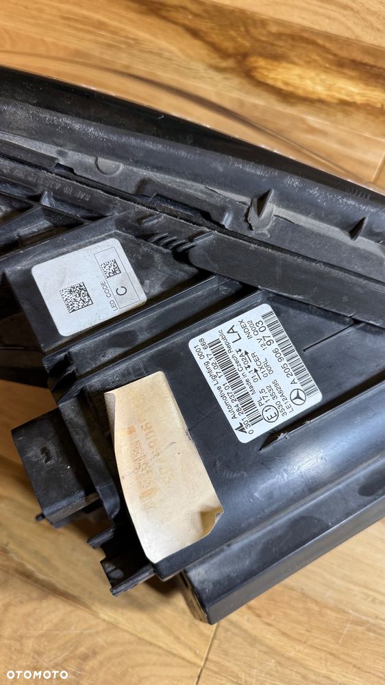 LAMPA PRZEDNIA LEWA MERCEDES W205 - 4