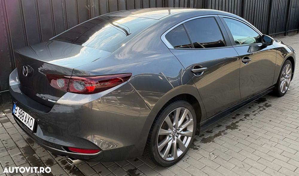 Mazda 3 e-Skyactiv G122 MHEV Plus - 3
