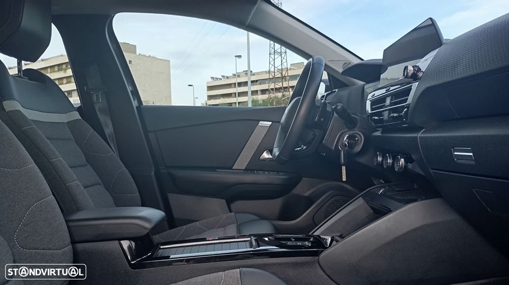 Citroën C4 BlueHDi 130 Stop&Start EAT8 FEEL PACK - 12