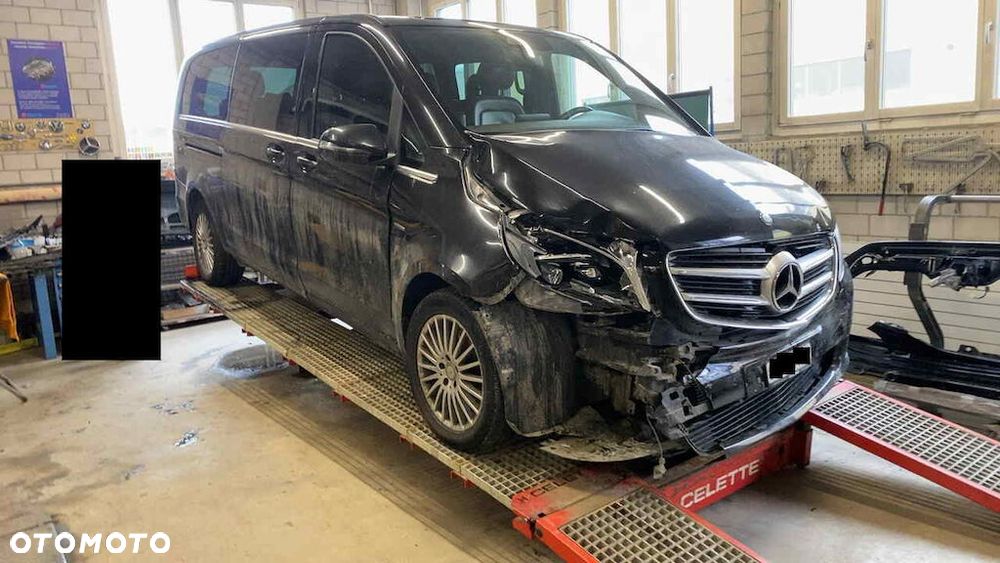 Mercedes-Benz Klasa V 250 (BlueTEC) d extralang 4Matic 7G-TRONIC Avantgarde