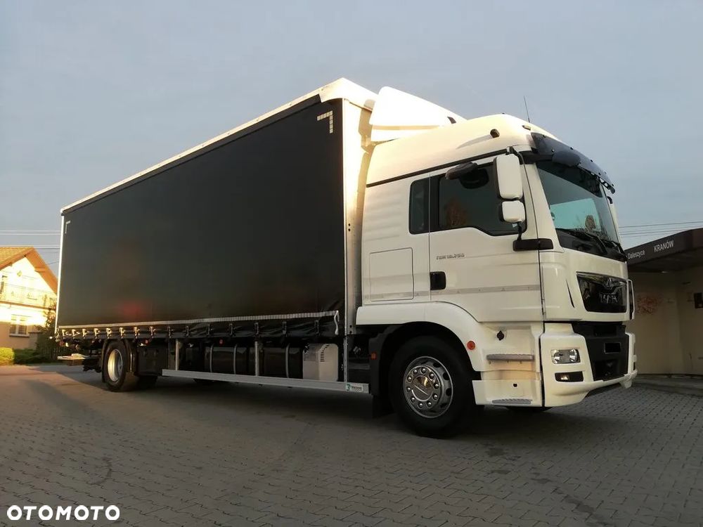 MAN TGM 18.250 Firana Winda Dach Suwany - 22