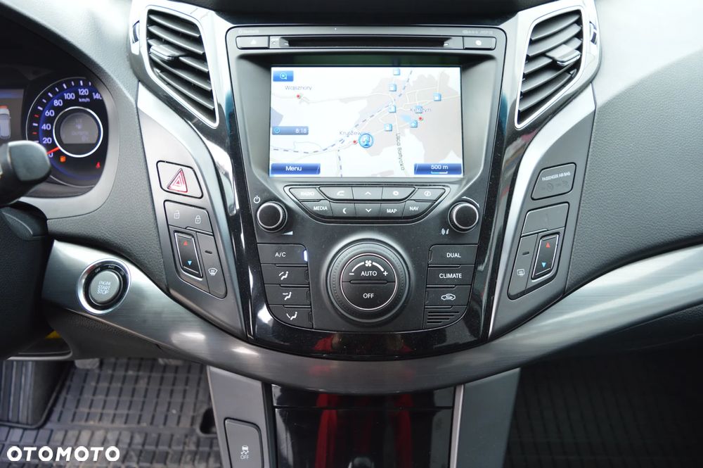 Hyundai i40 1.6 GDI Comfort + - 17