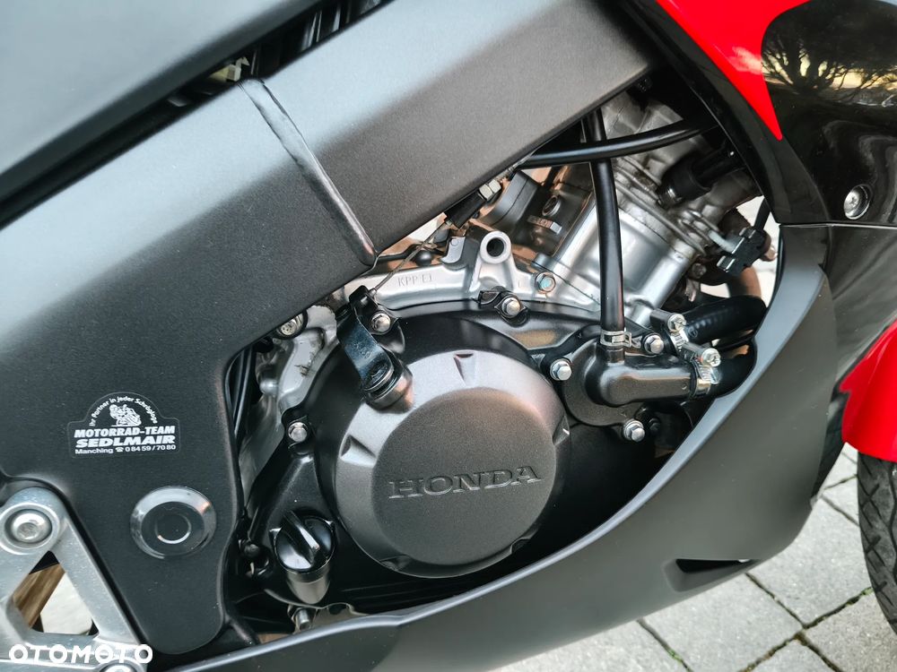 Honda CBR - 10