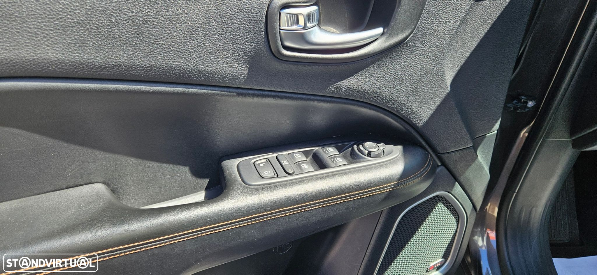 Jeep Compass 1.6 M-Jet Limited - 20