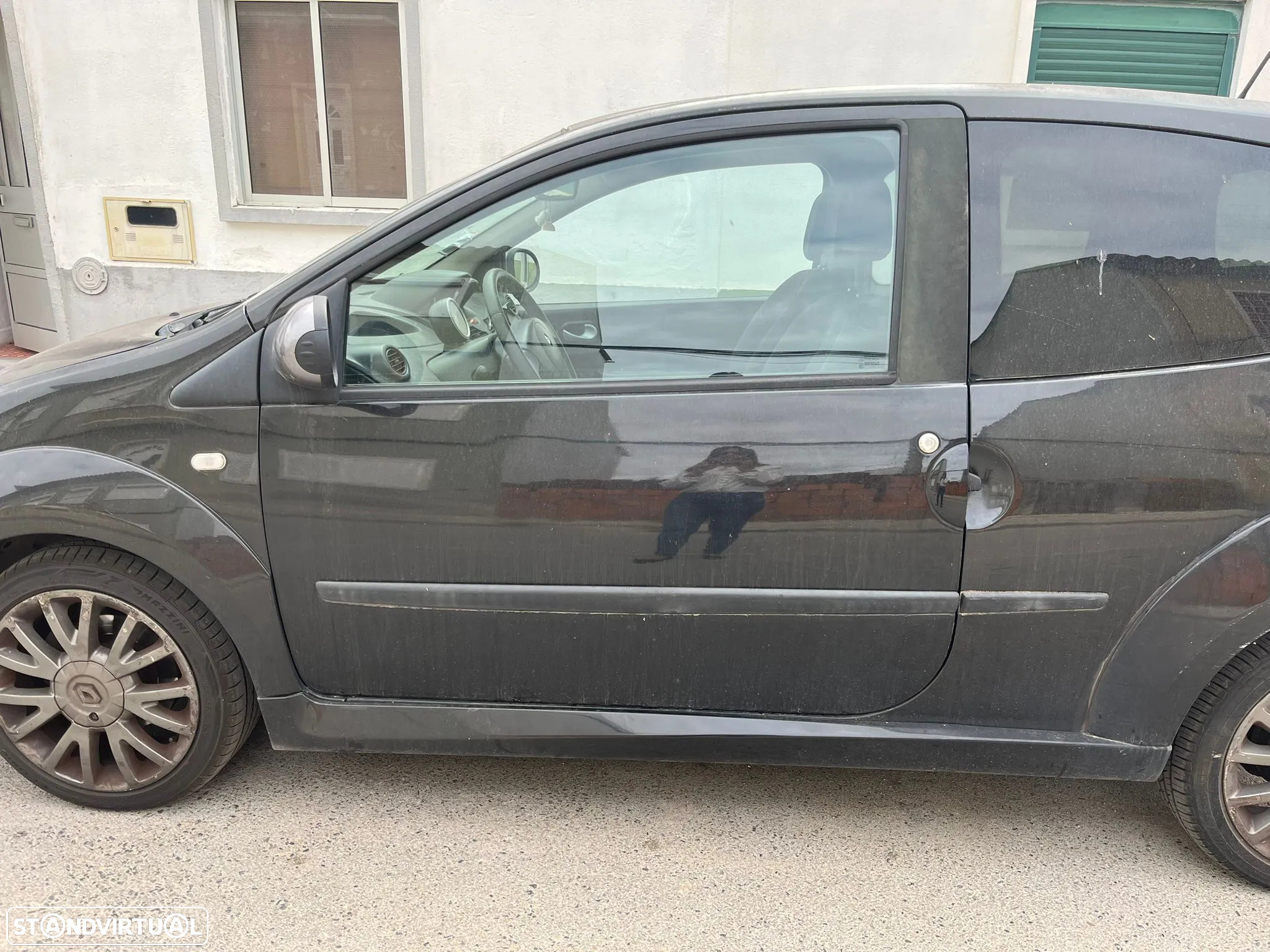 Renault Twingo 1.5 dCi Dynamique S - 2