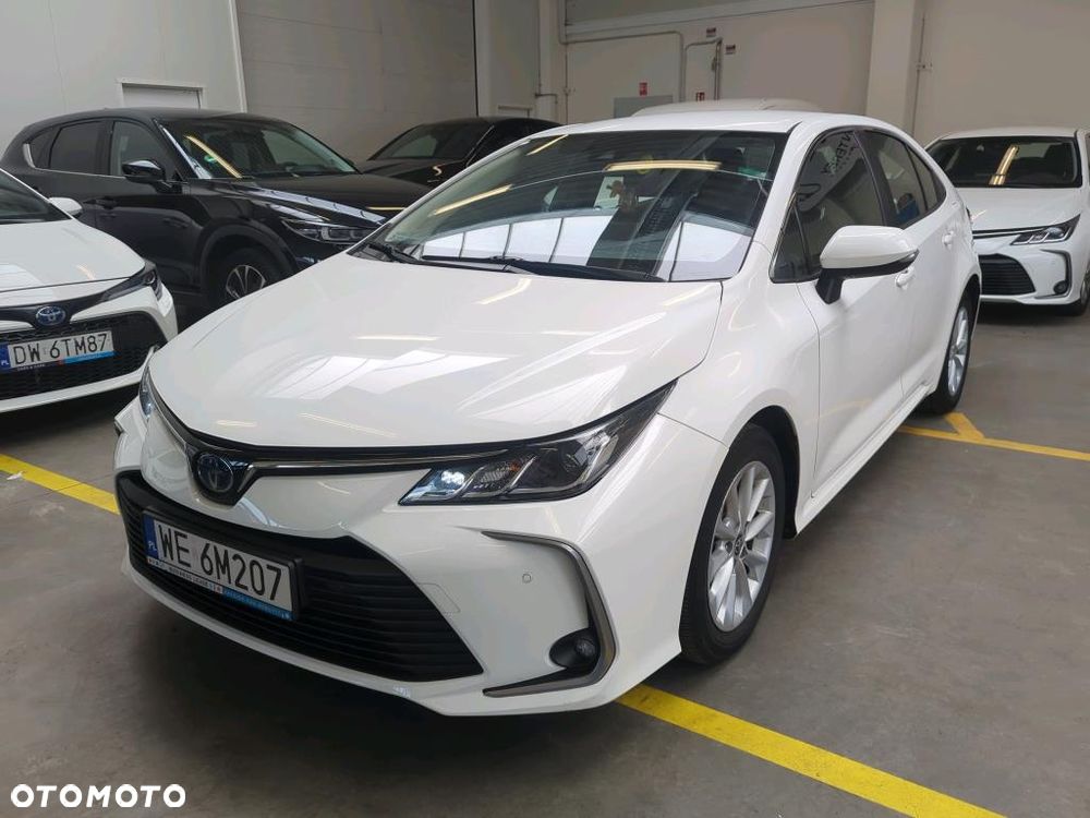 Toyota Corolla 1.8 Hybrid Comfort - 17