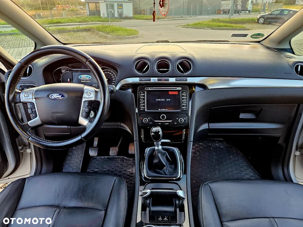 Ford S-Max 2.0 TDCi DPF Titanium - 8