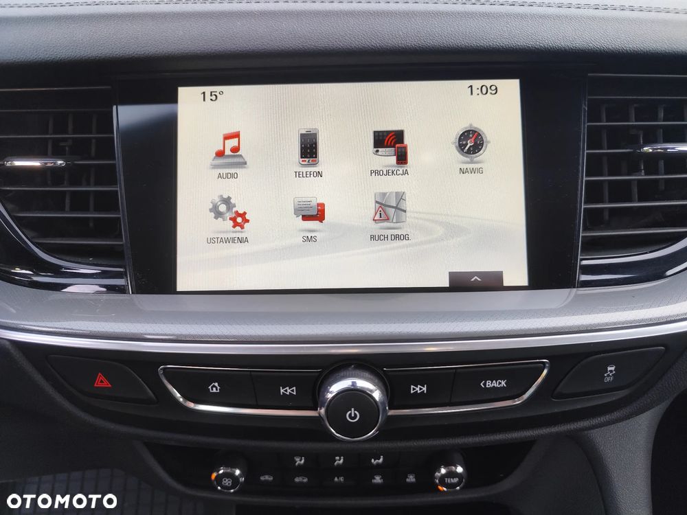 Opel Insignia - 8