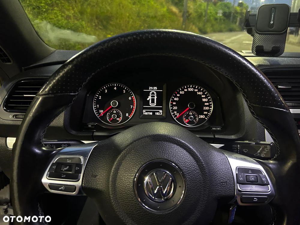 Volkswagen Scirocco - 12