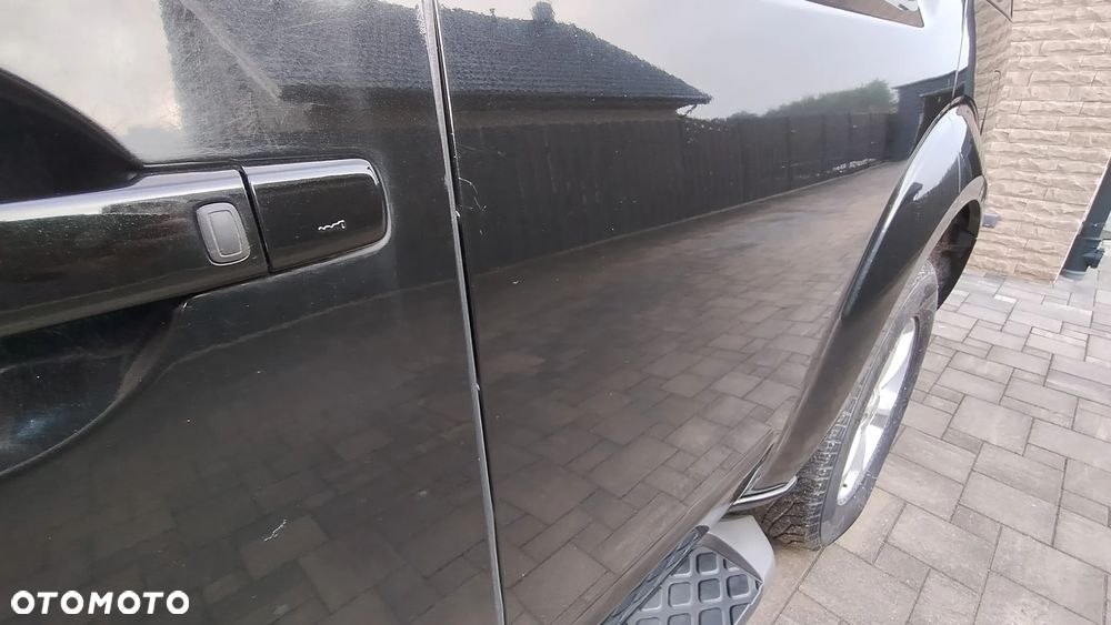 Nissan Pathfinder 2.5 dCi Premium - 35