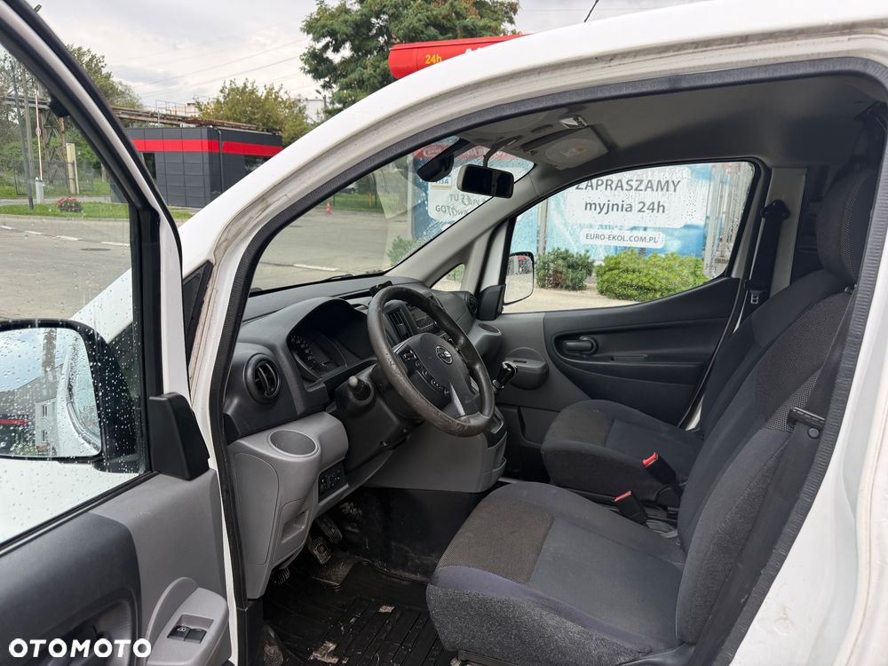 Nissan NV200 - 13