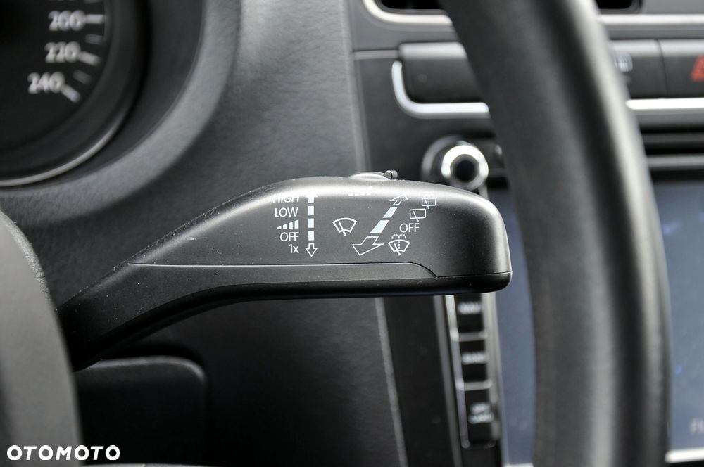 Volkswagen Polo - 16