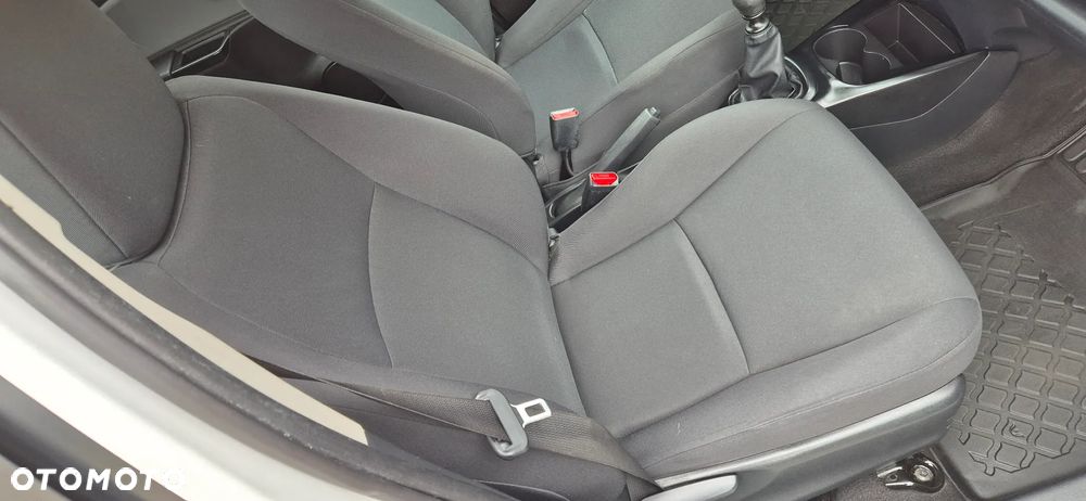 Toyota Yaris 1.5 Active - 16