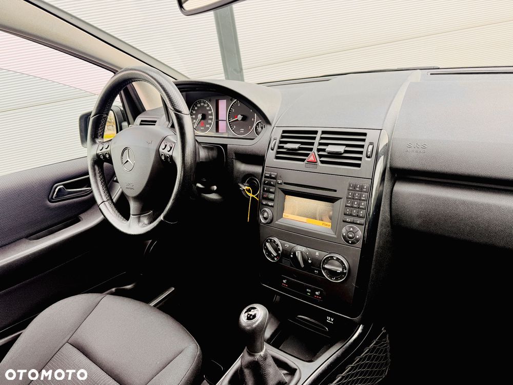 Mercedes-Benz Klasa A 150 BlueEFFICIENCY - 10