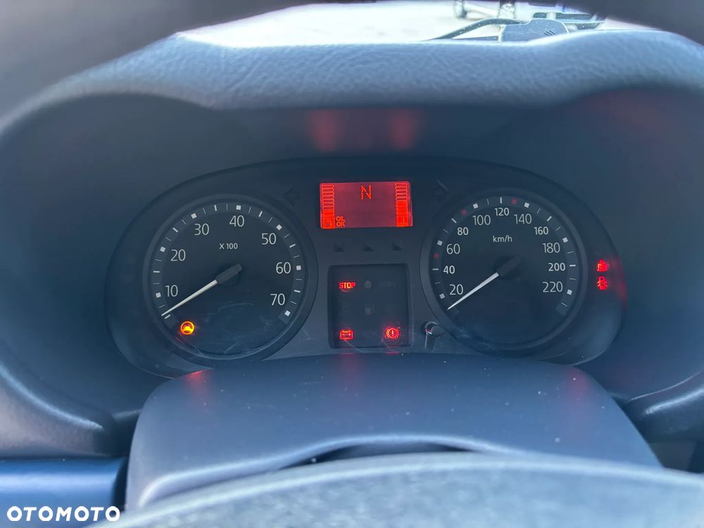 Renault Clio - 19