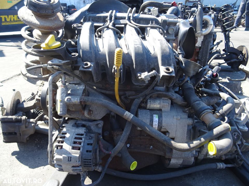 Motor Dacia Sandero 1.2 16V benzina 55 KW 75 CP din 2010 fara anexe - 1