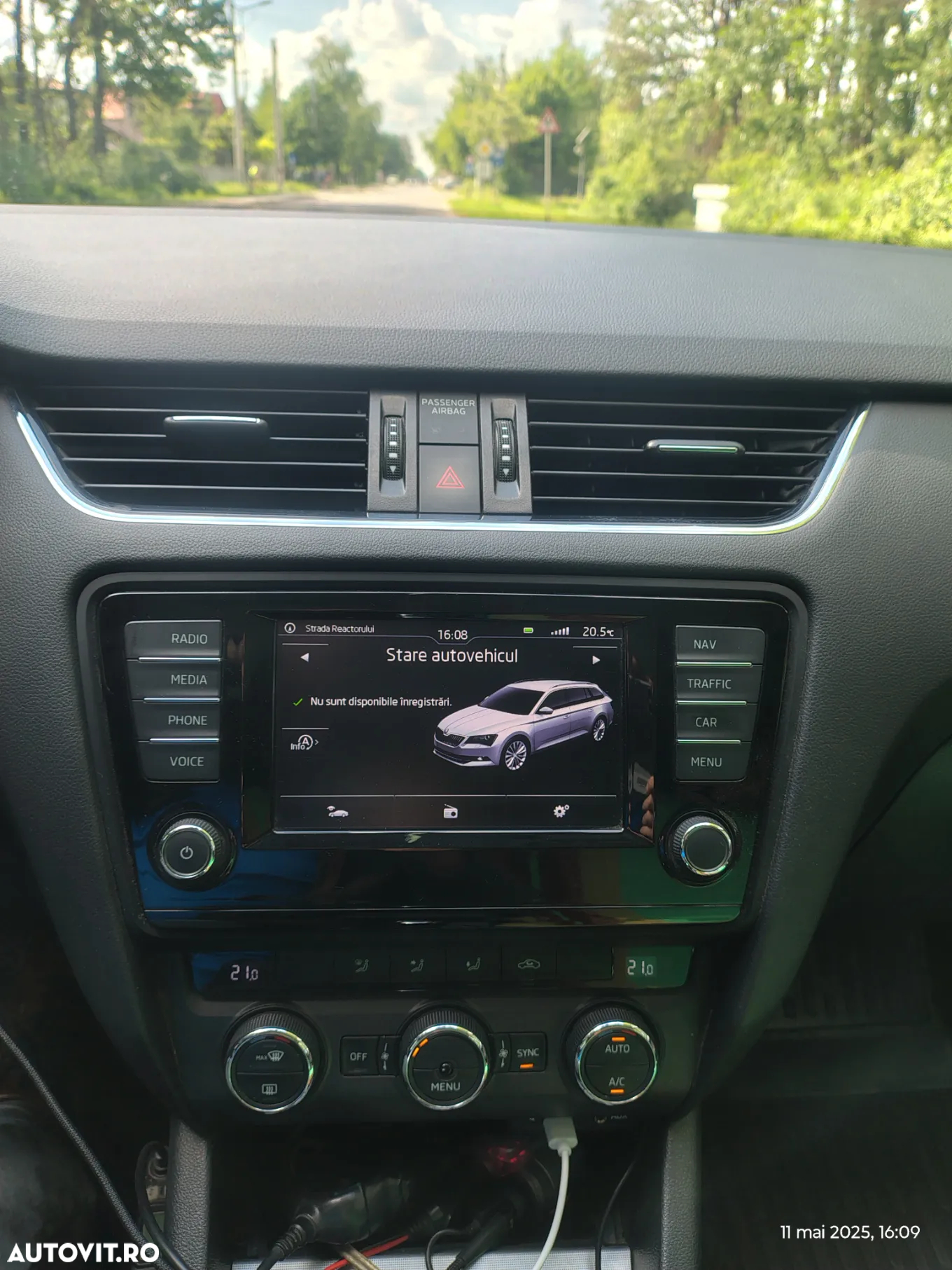 Skoda Octavia 1.6 TDI DSG Ambition - 30