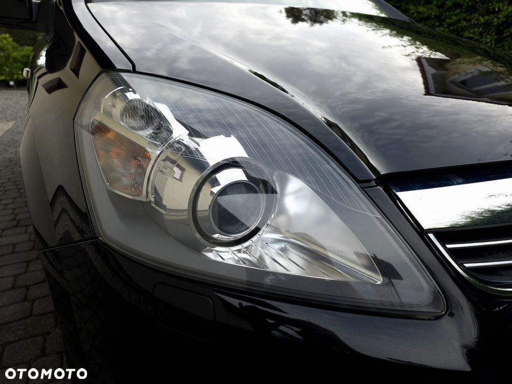 Opel Zafira 1.8 Cosmo - 29