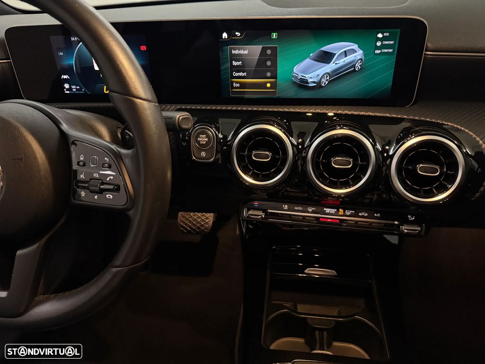 Mercedes-Benz A 180 d Style Plus Aut. - 24