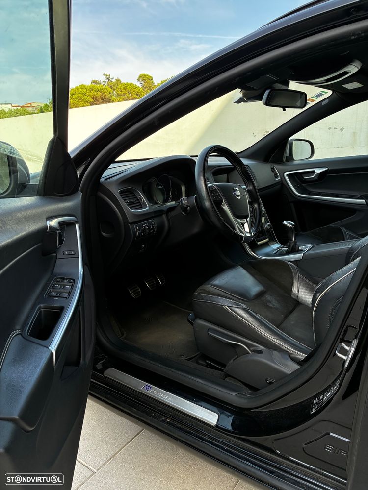 Volvo V60 2.0 D4 R-Design Summum - 8