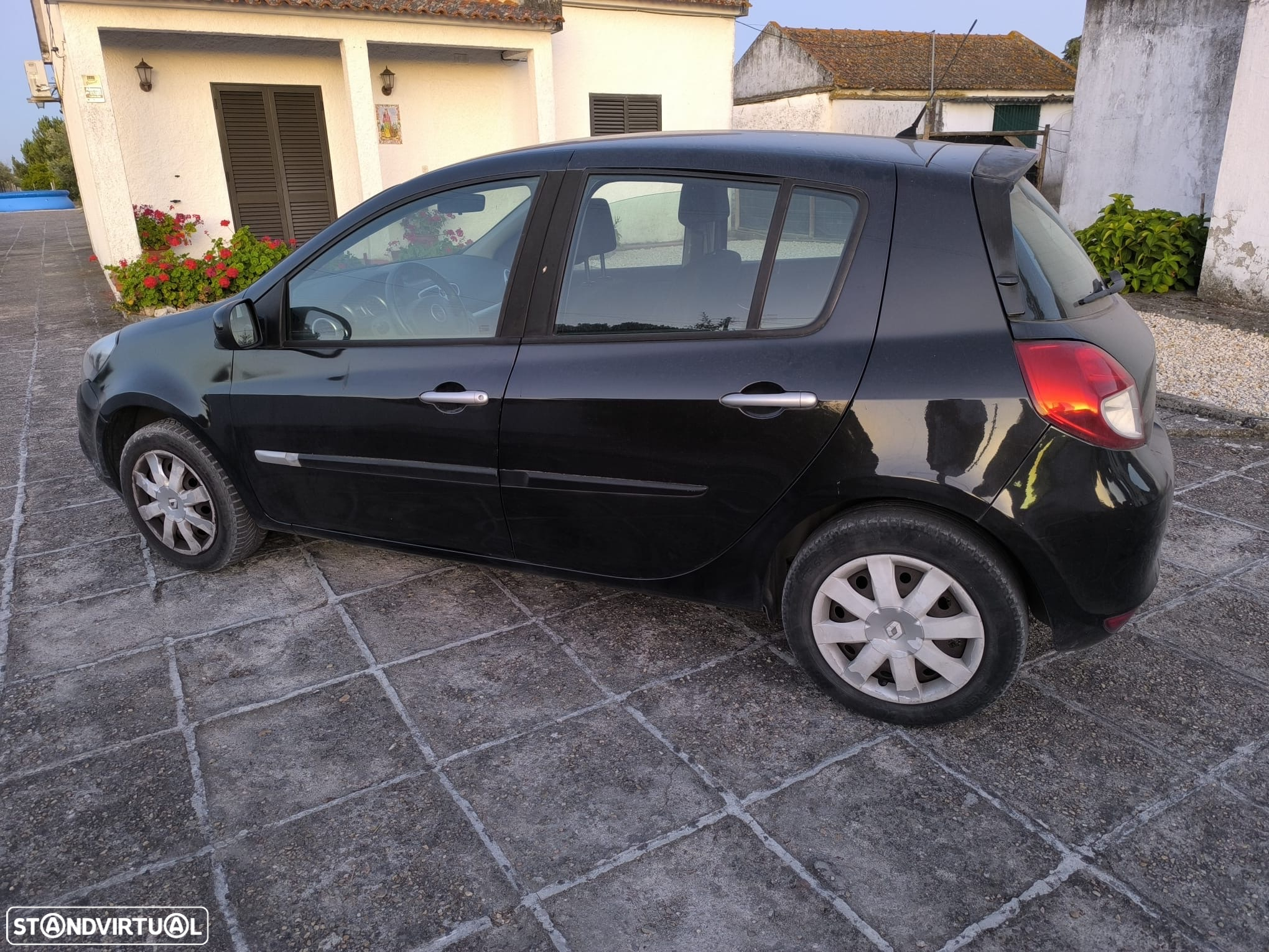 Renault Clio 1.5 dCi Confort 89g - 3