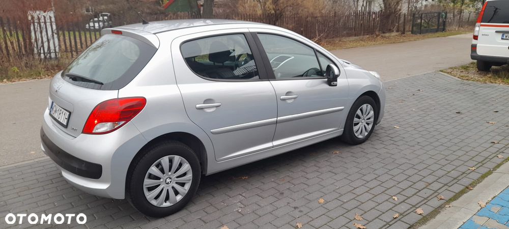 Peugeot 207 1.4 Business Line - 6