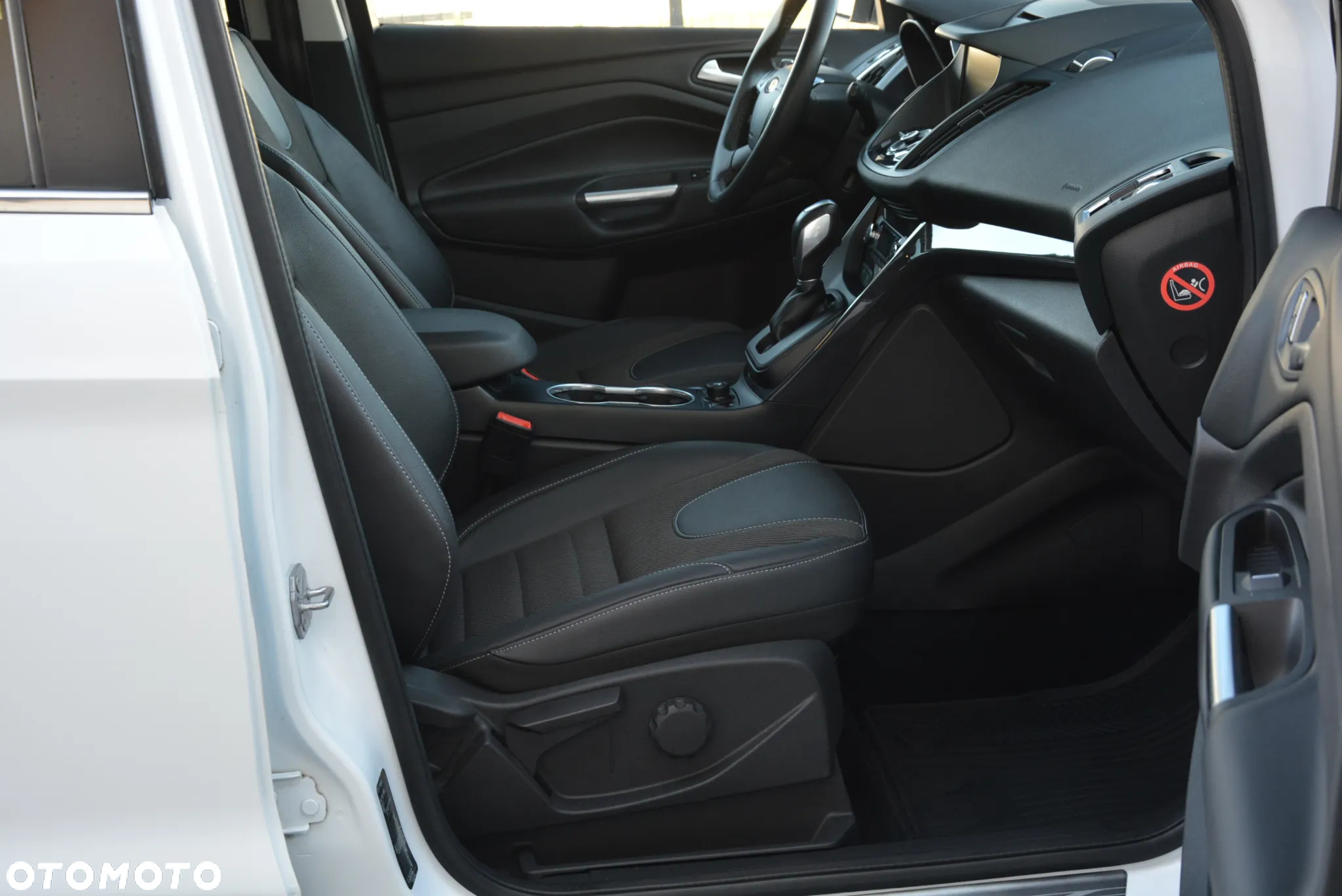 Ford Kuga 2.0 TDCi 4x4 Individual - 31