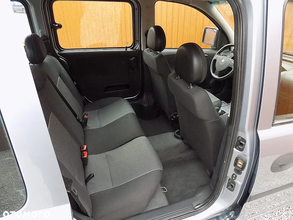 Opel Combo - 8