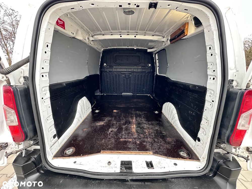 Opel Combo - 16