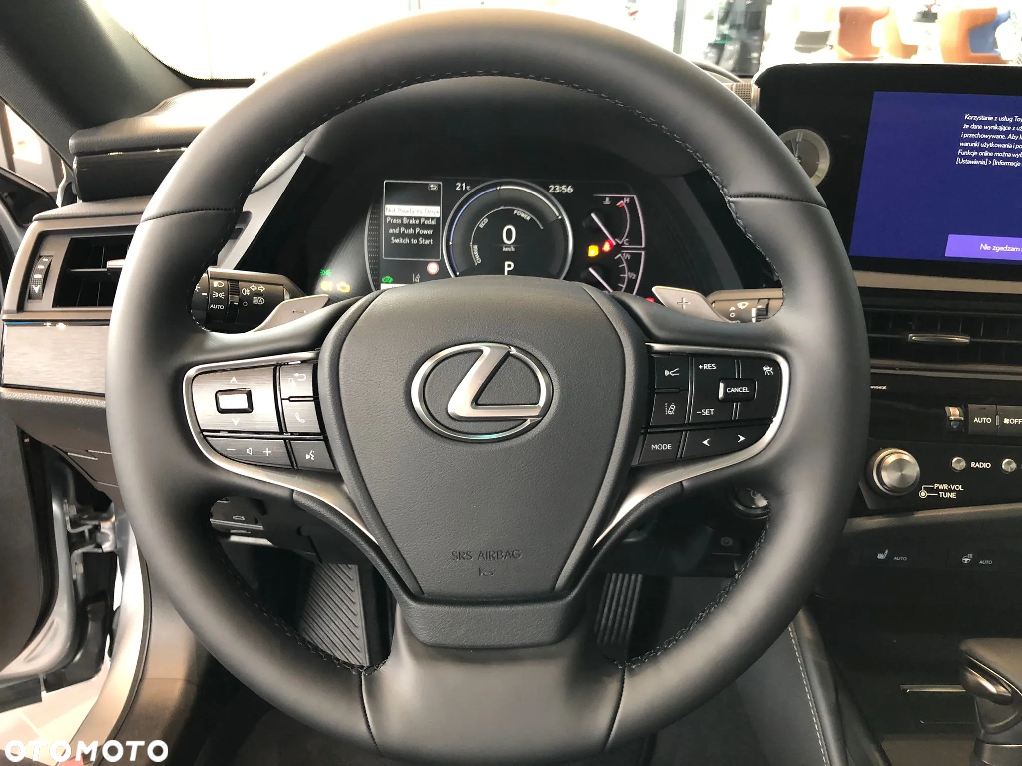 Lexus ES 300h Business Edition - 13
