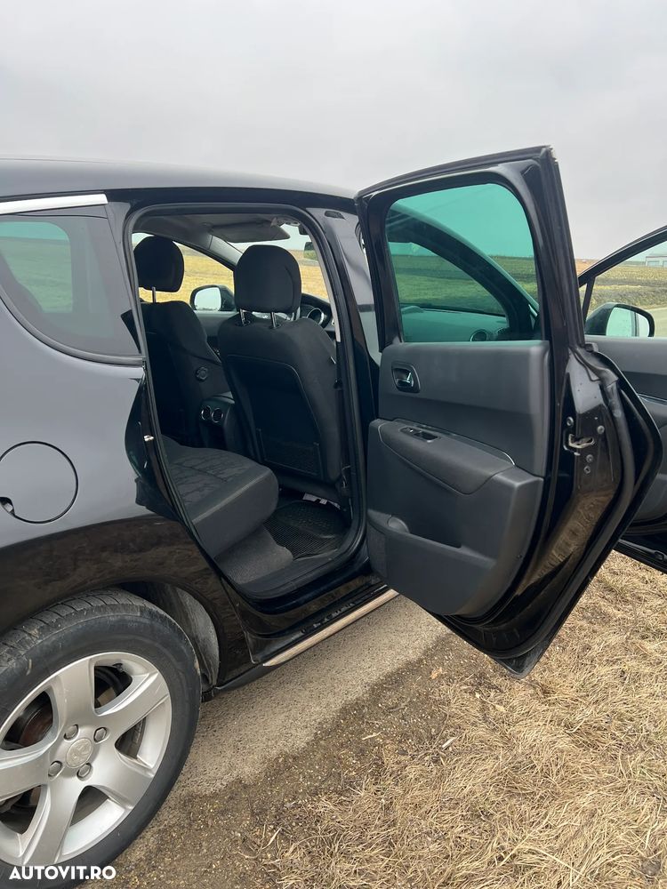 Peugeot 3008 - 13