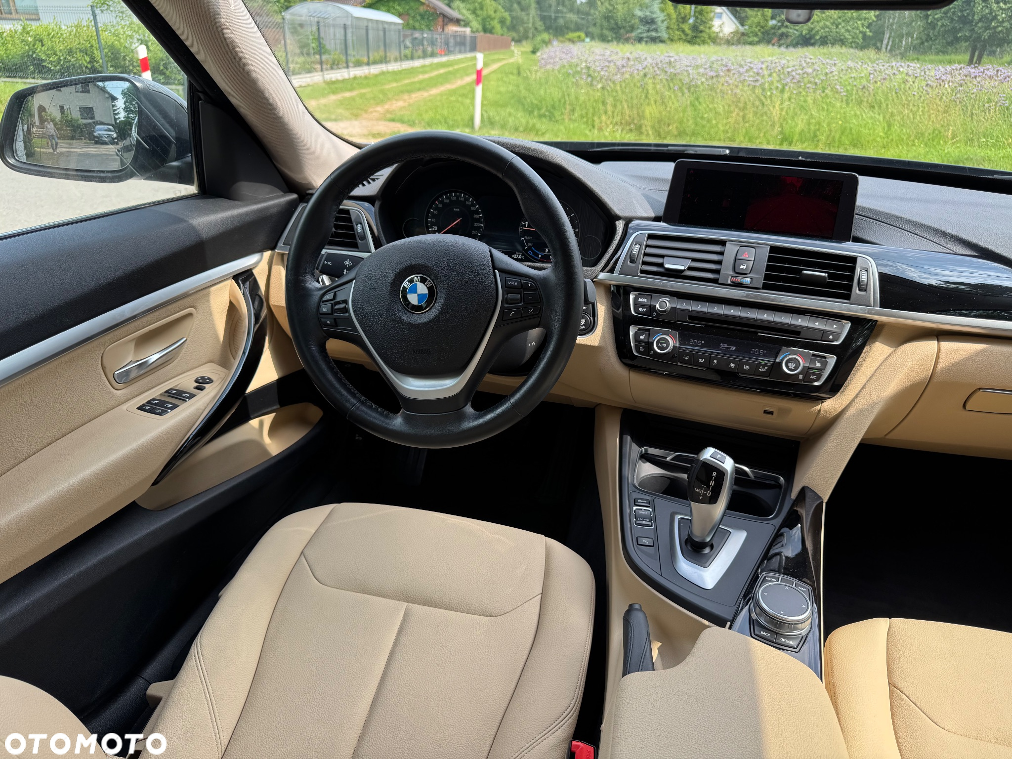 BMW 3GT 320i xDrive Luxury Line - 32
