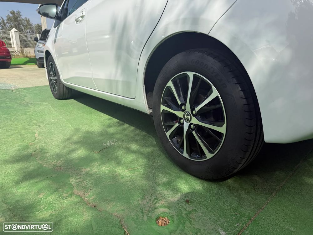 Toyota Yaris 1.0 VVT-i Comfort Plus - 5
