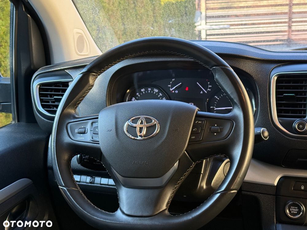Toyota Proace Verso - 13
