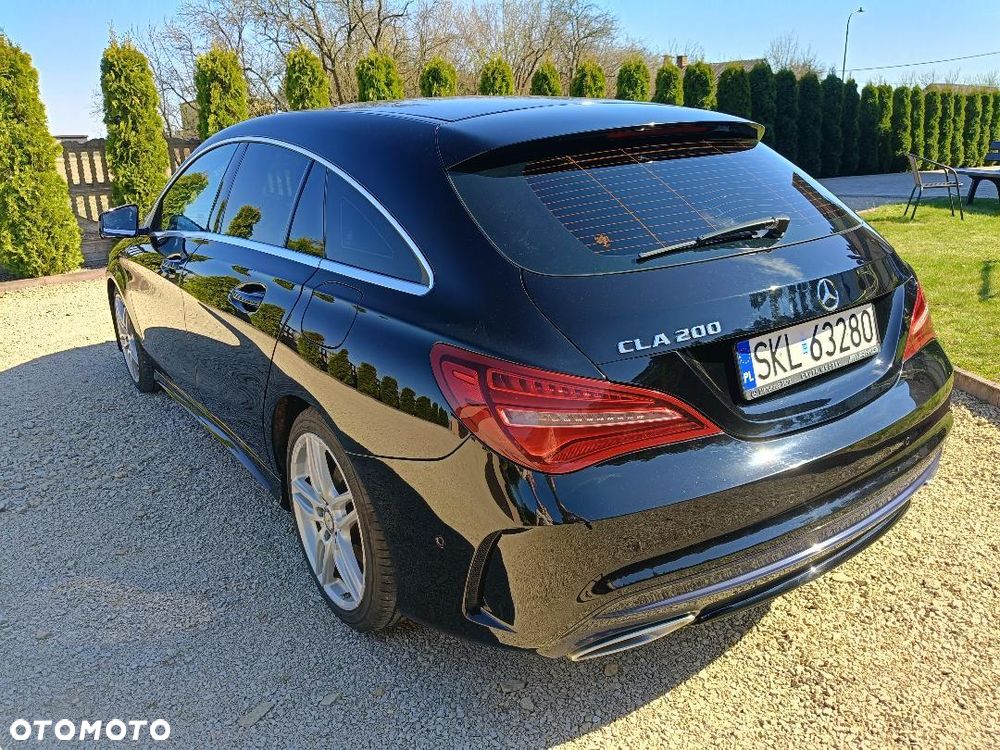 Mercedes-Benz CLA 200 7G-DCT AMG Line - 24