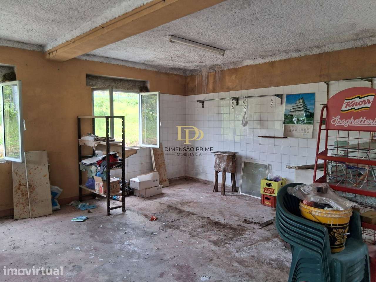 Imóvel Comercial com Possibilidade de Conversão em Habitação em Poi... - Grande imagem: 5/8