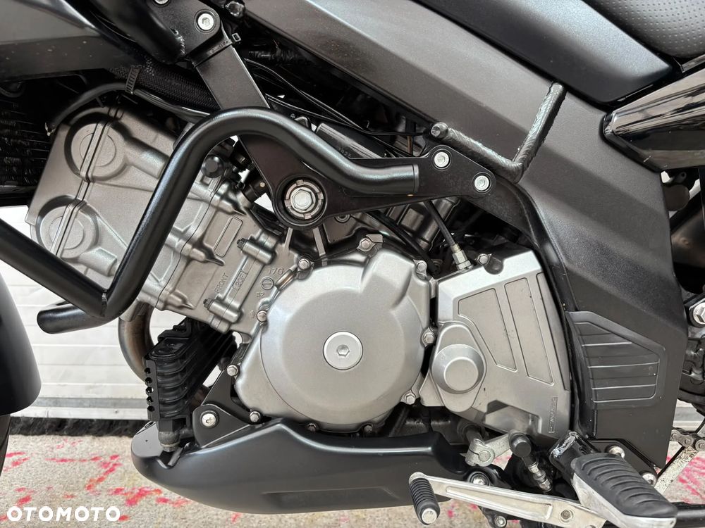 Suzuki DL - 13