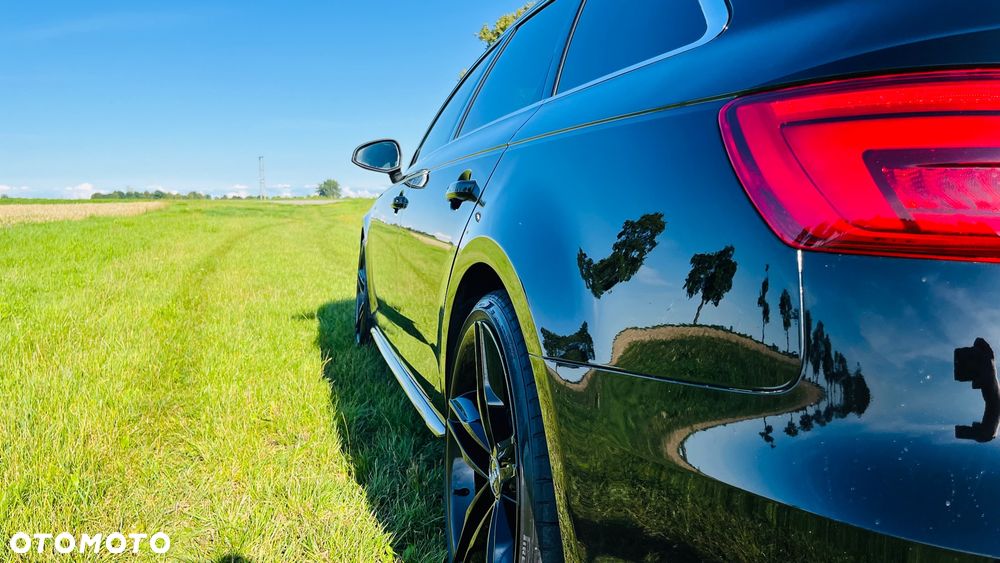 Audi A4 Avant 2.0 TDI DPF clean diesel multitronic S line Sportpaket - 17