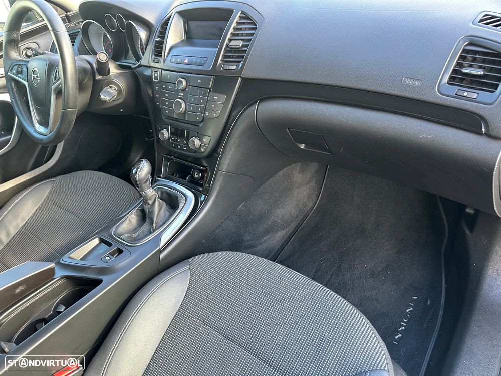 Opel Insignia 2.0 CDTI executive ecoFLEX - 16