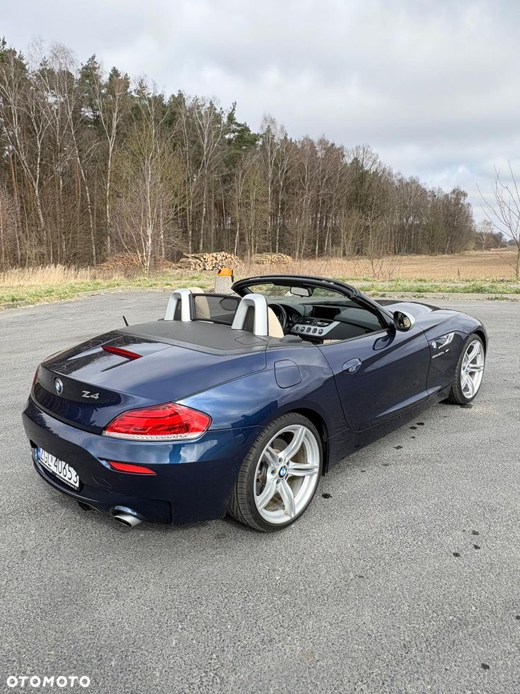 BMW Z4 35is sDrive - 22
