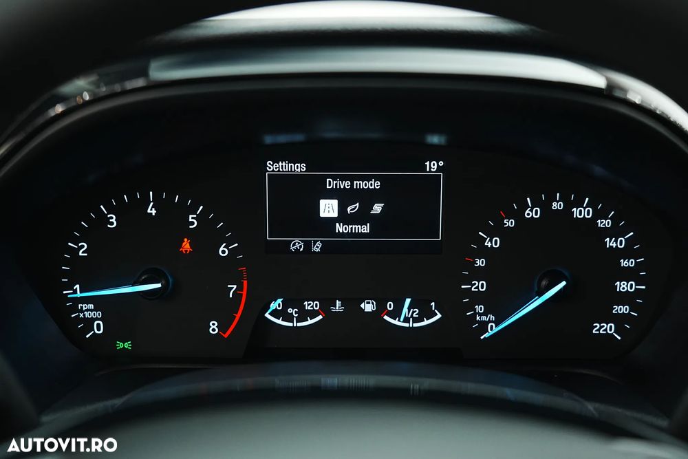 Ford Fiesta 1.0 EcoBoost S&S COOL&CONNECT - 24