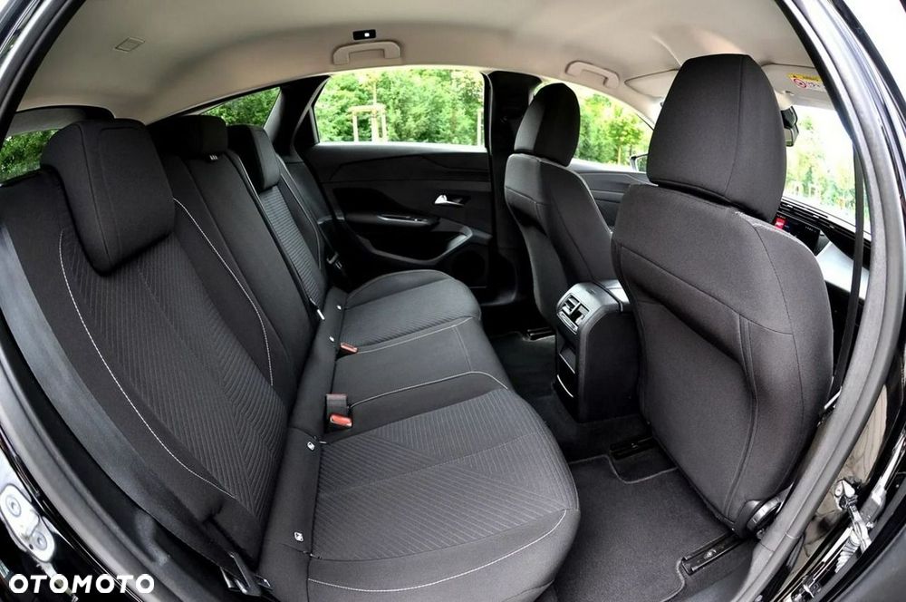 Peugeot 308 1.2 PureTech Allure S&S - 23